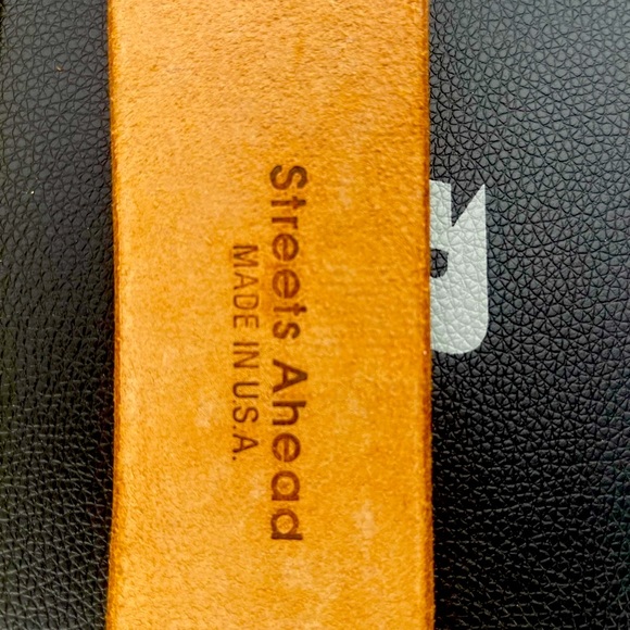 NWT STREETS AHEAD belt rustic design genuine leather New with tags - Picture 2 of 7